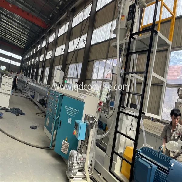 Comrise Company übernimmt Millionen von 3Layers Extrusion PE Pipe Machine Bestellungen eines einzelnen Kunden.